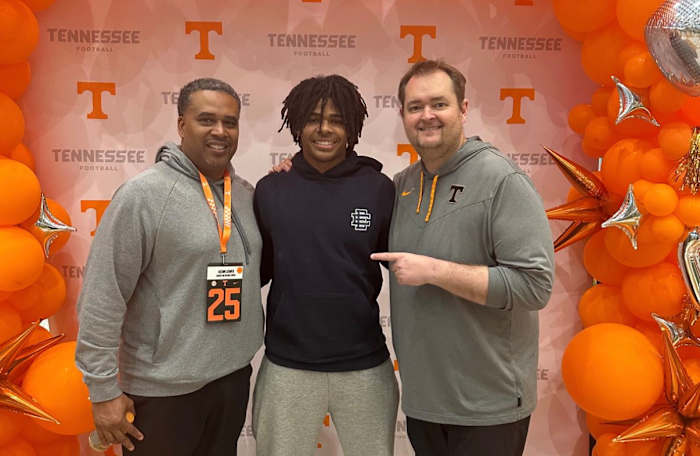 2025 3-star CB Dylan Lewis during an unofficial visit to Tennessee. (Photo courtesy of Dylan Lewis)